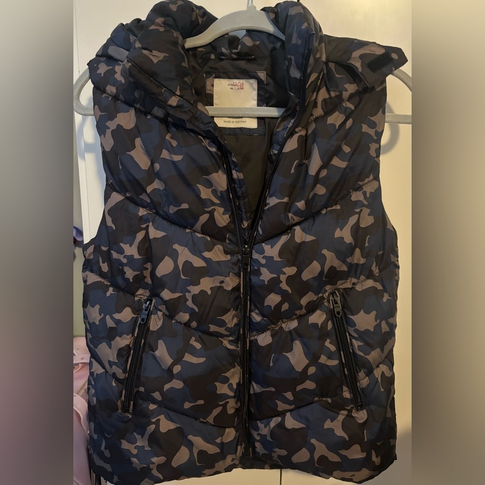 Camouflage Puffer Vest